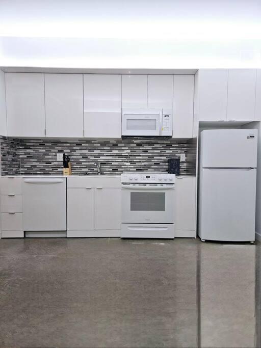 Tremont Smart 14 - A Kcm Property Cleveland Exterior photo